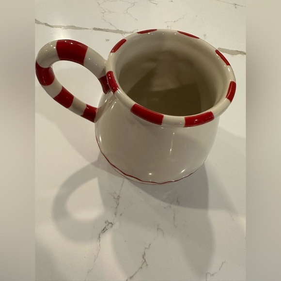 Heather Goldmine Blue Sky 2011  Mr Mittens Gingerbread Christmas Mug red/white - Picture 5 of 7